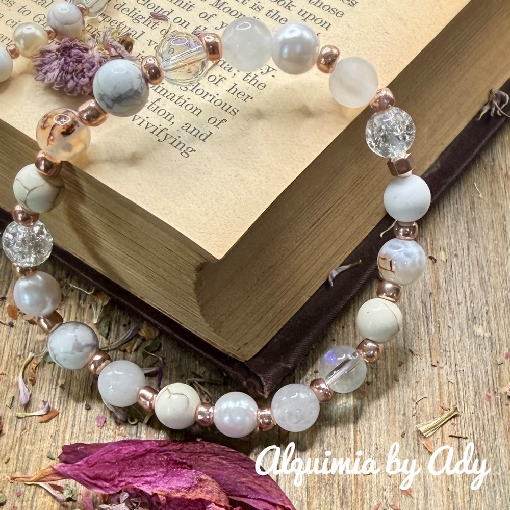 8mm dainty Pearl white gemstones Clear quartz Beaded Bracelet